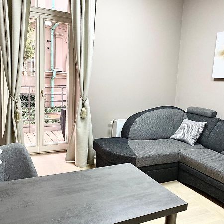 Exclusive Apartment + Best Located Praga Esterno foto
