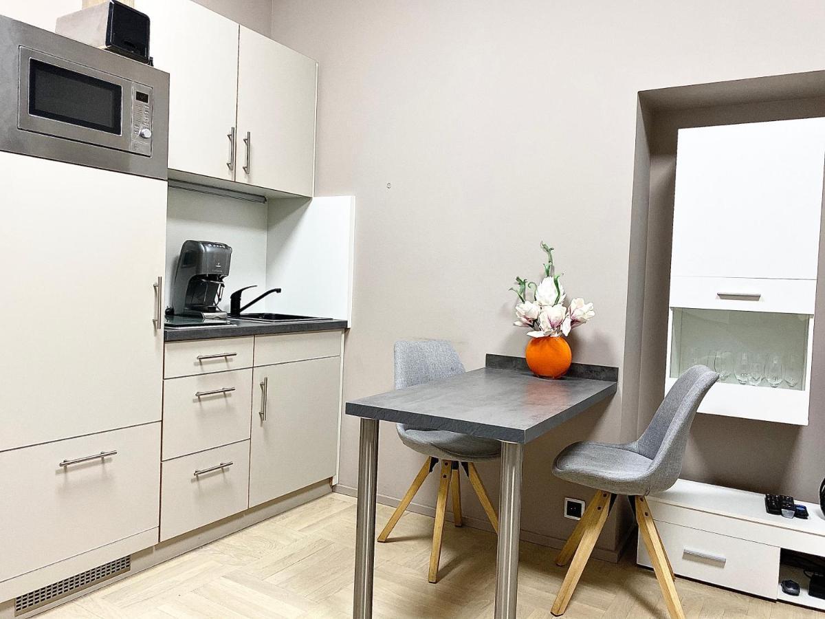 Exclusive Apartment + Best Located Praga Esterno foto